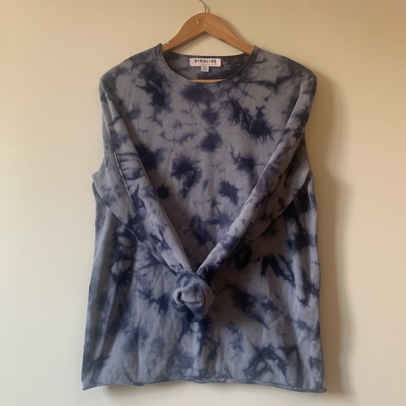 Highline Tops - HIGHLINE Long Sleeve Tie Dye Crew Neck | Medium